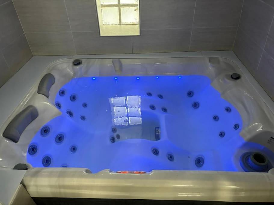 Maison Hyper Centre Jacuzzi Αμπουάζ Εξωτερικό φωτογραφία